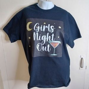 GIRLS NIGHT OUT. A fun tee to wear on the prowl